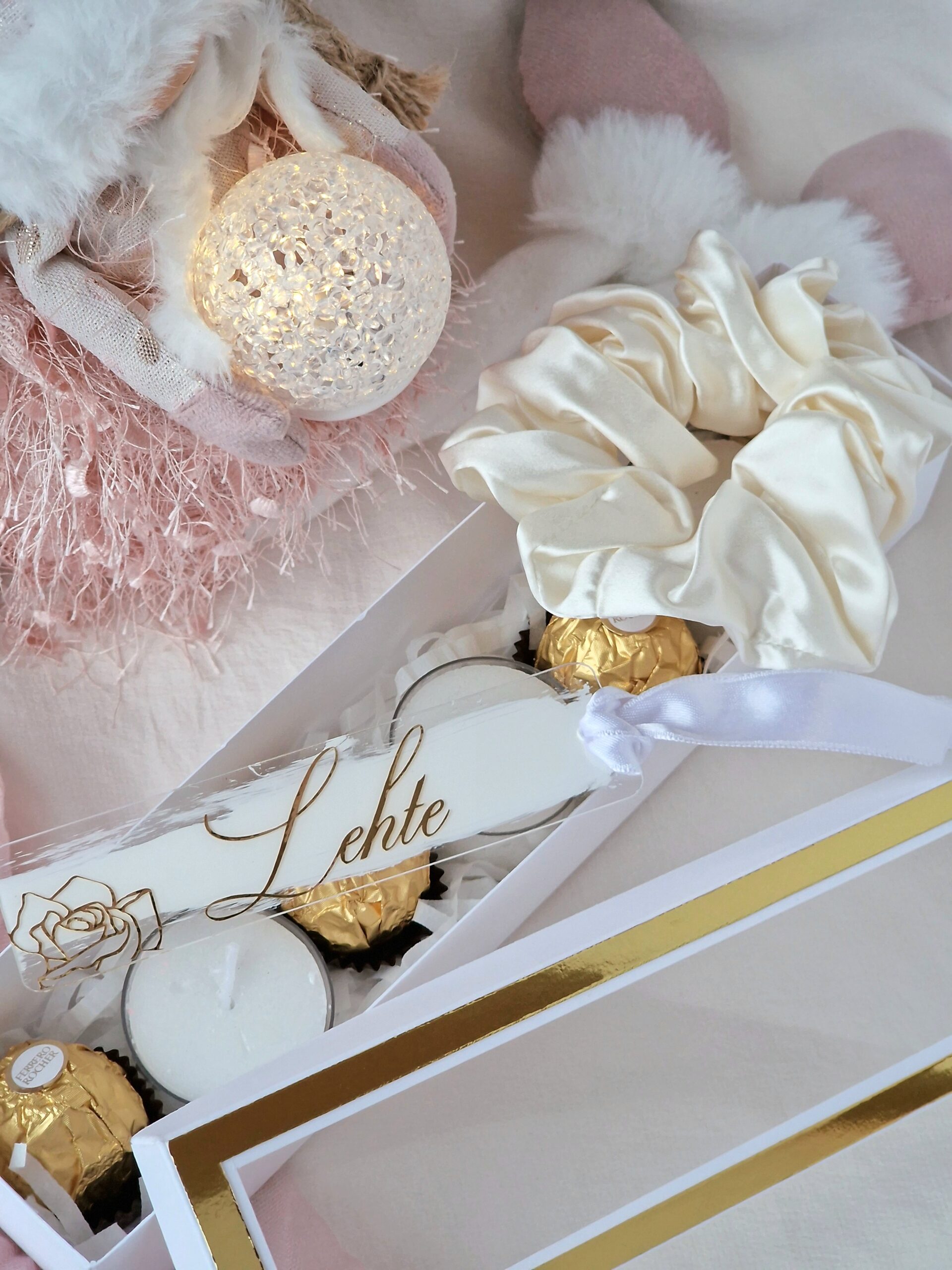 Kingiidee naisele (roosa/valge) - Image 5