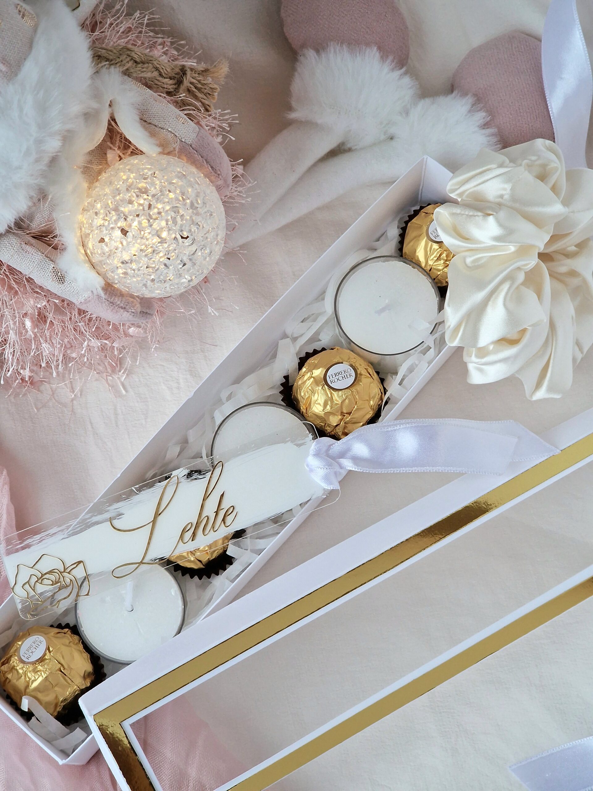 Kingiidee naisele (roosa/valge)